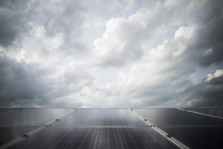 Zonne-energie opslaan voor de winter