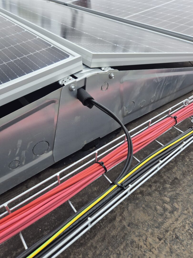 Zijkappen zonnepanelen Rijnders